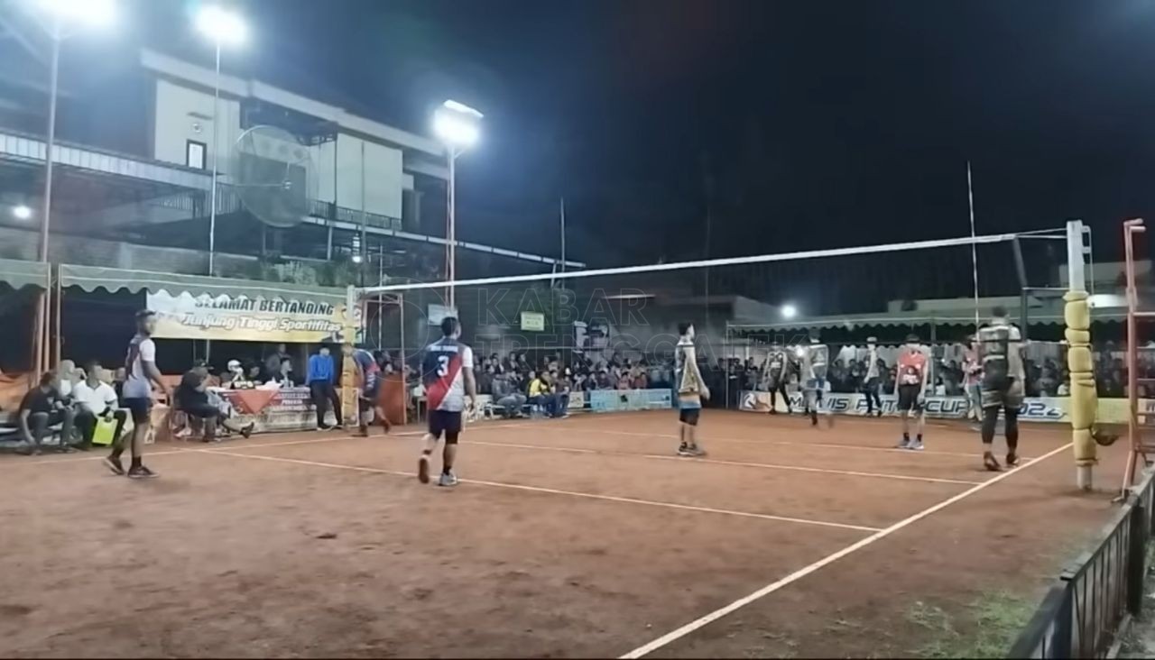 Turnamen antar kampung bola voli di Trenggalek