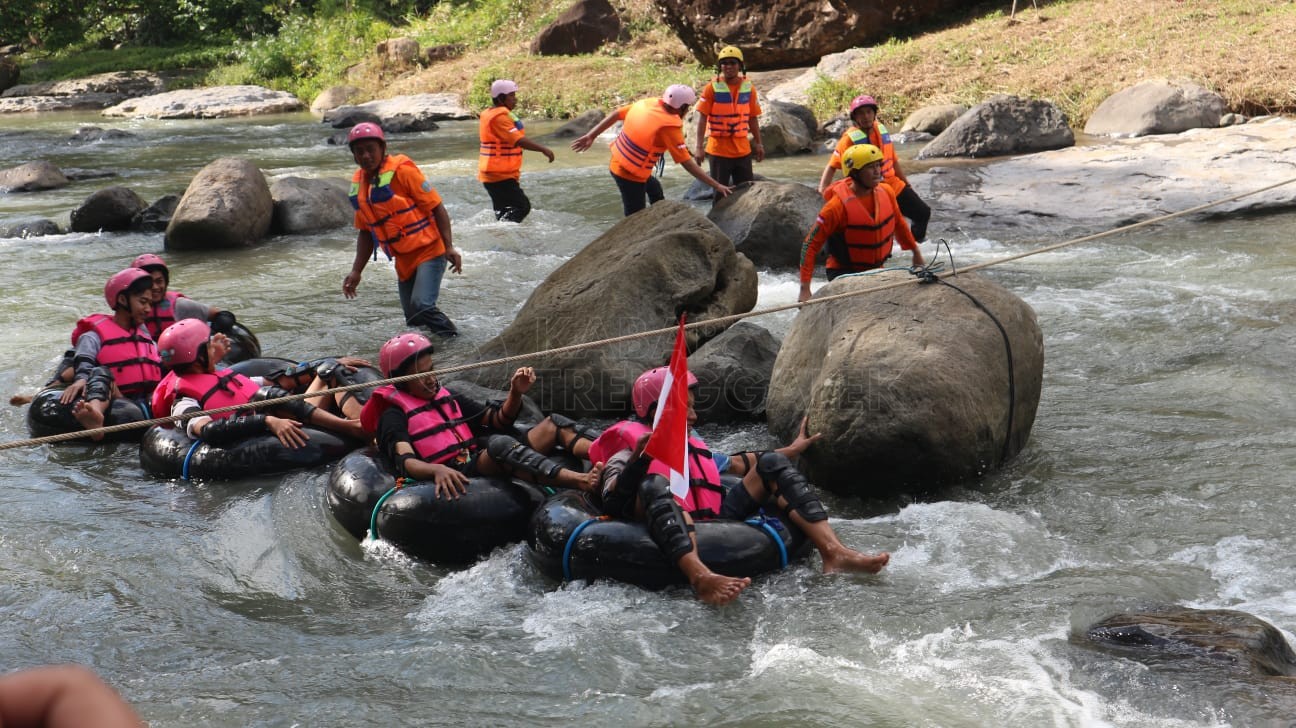 River Tubing Wisata Watu Kandang Pandean