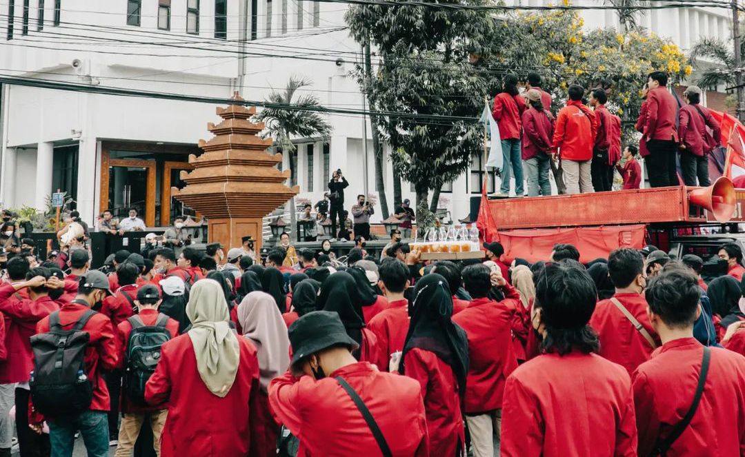 Ikatan Mahasiswa Muhammadiyah demo tolak kenaikan harga BBM
