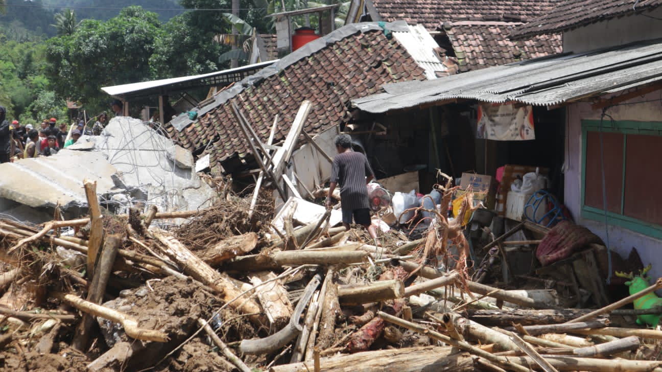 Rumah roboh akibat bencana Trenggalek/Foto: Kabar Trenggalek
