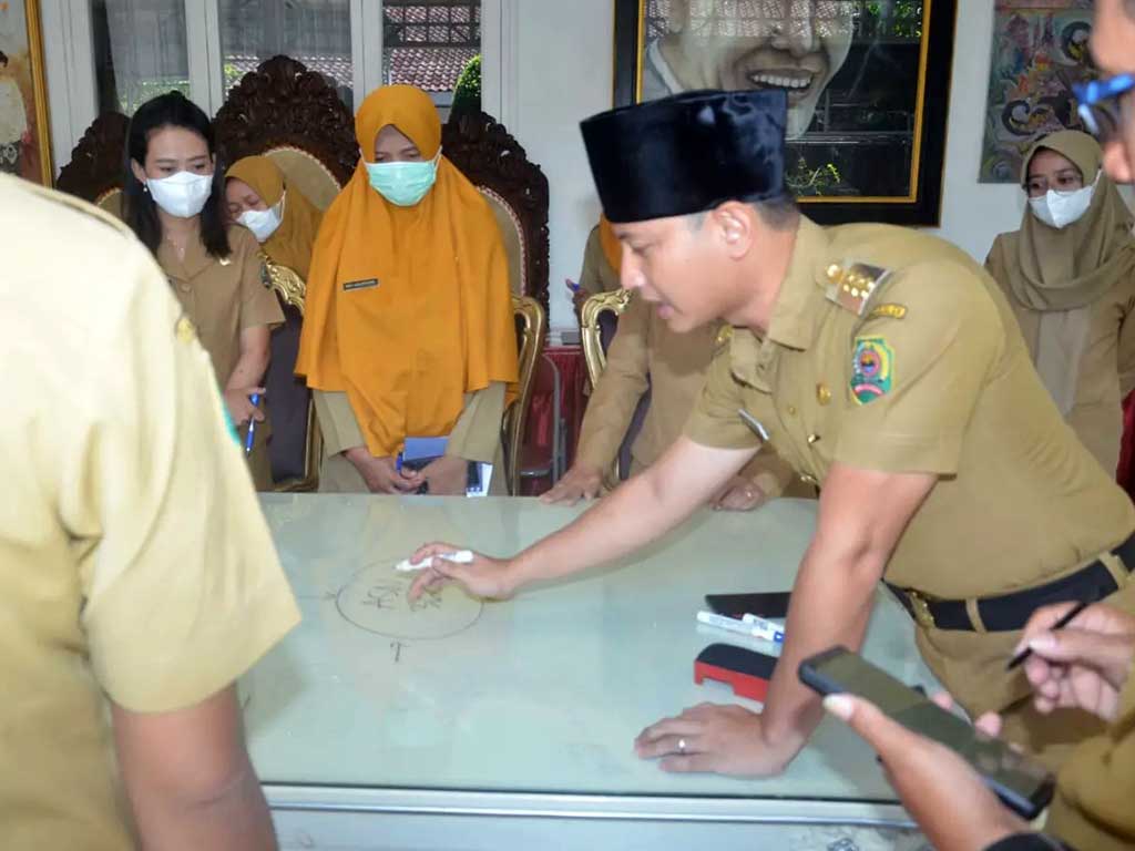 Mengulik Gagasan Bupati Trenggalek Tentang ASN 360, Pakar: Sangat Bagus Namun Sulit