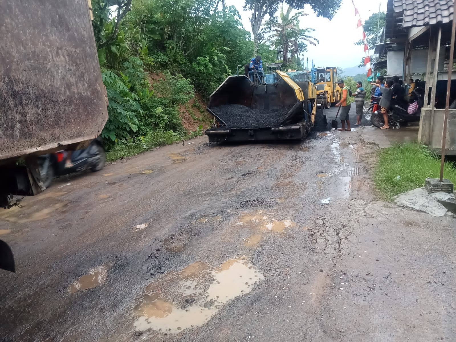 Perbaikan Jalan Pule Bikin Gigit Jari, Kang Doding: Kalau Tak Layak Jangan Dibayar