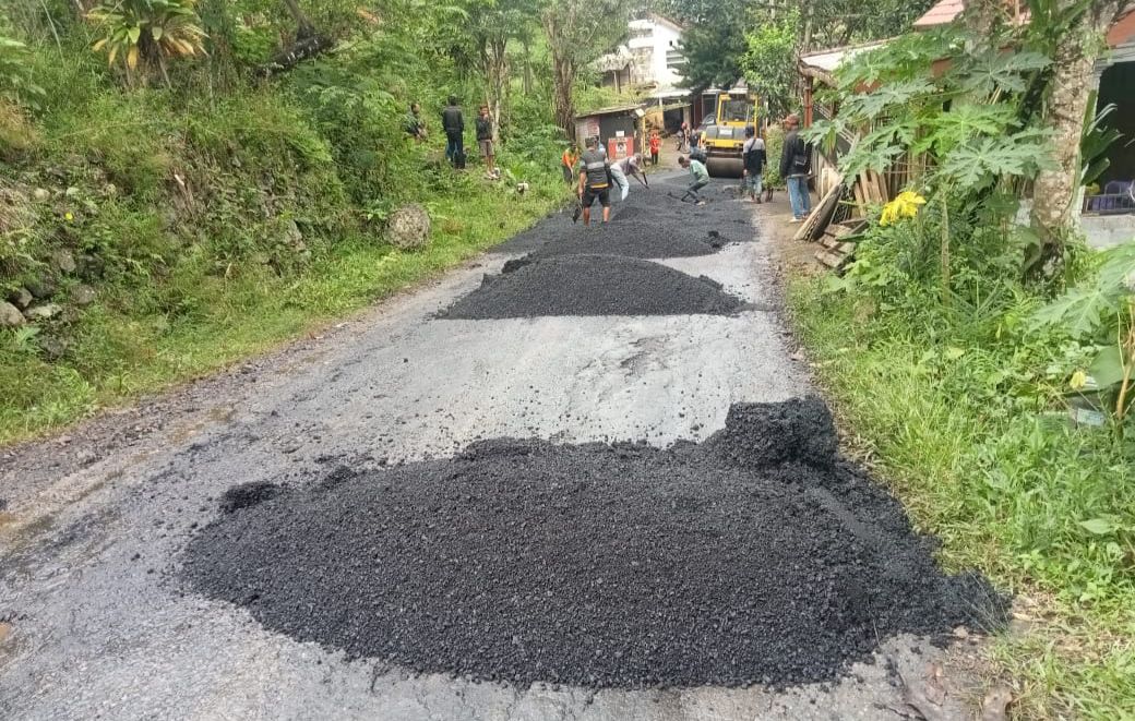 Tarik Ulur Persepsi, Soal Pengerjaan Jalan Pule Trenggalek Bikin Gigit Jari 