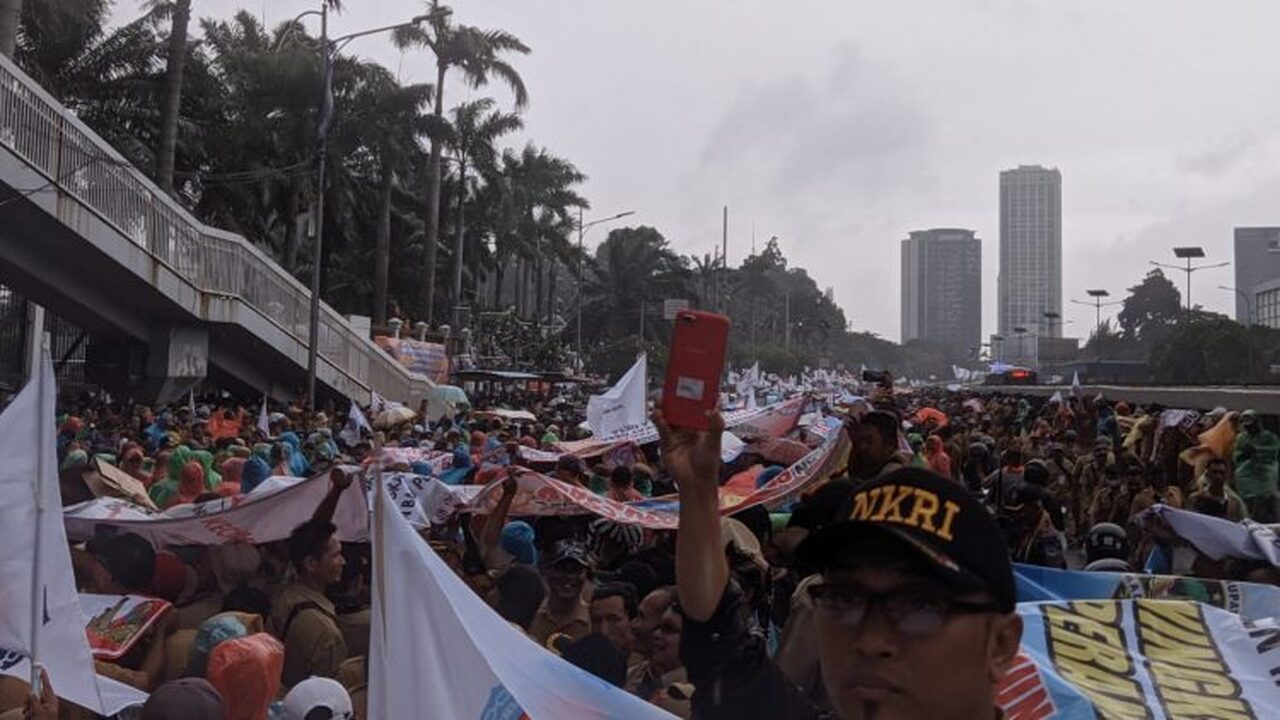 Perangkat Desa Trenggalek demo di Jakarta/Foto: Kabar Trenggalek