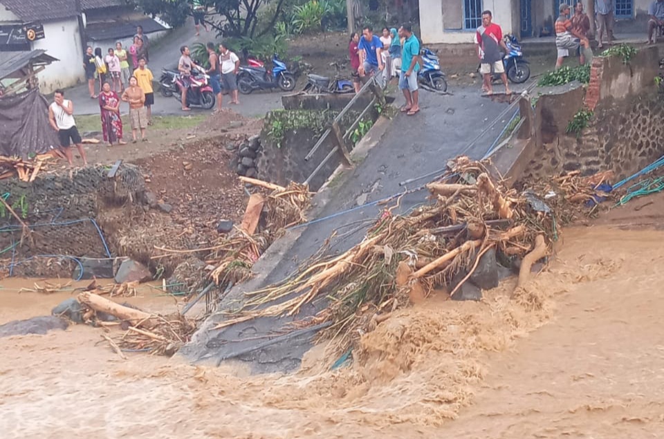 Waspada Tanah Longsor dan Banjir Trenggalek, Ada Potensi Cuaca Ekstrem hingga Sepekan ke Depan