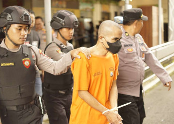 Guru SD Trenggalek cabul ditangkap polisi/Foto: Kabar Trenggalek
