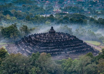 Candi Borobudur, wisata Indonesia yang pernah masuk ke film Hollywood/Foto: @hajar_prasetyo (Instagram)