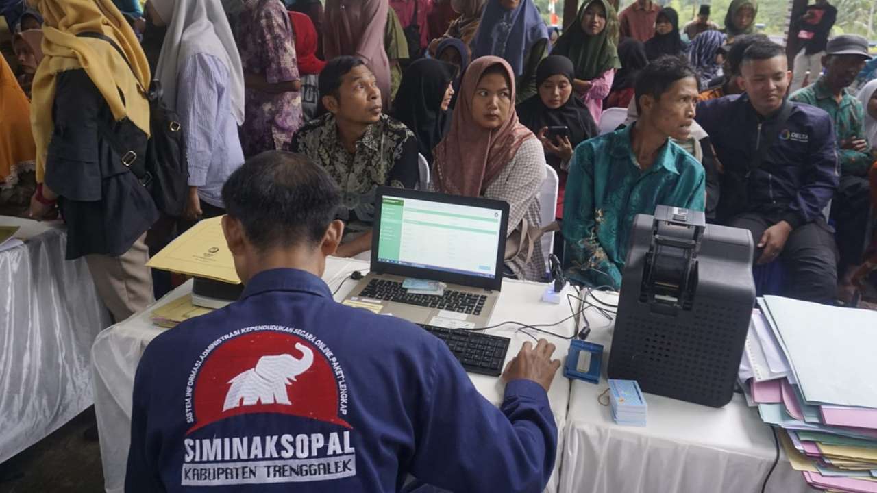 Pendaftaran Identitas Kependudukan Digital di Trenggalek/Foto: Raden Zamz (Kabar Trenggalek)