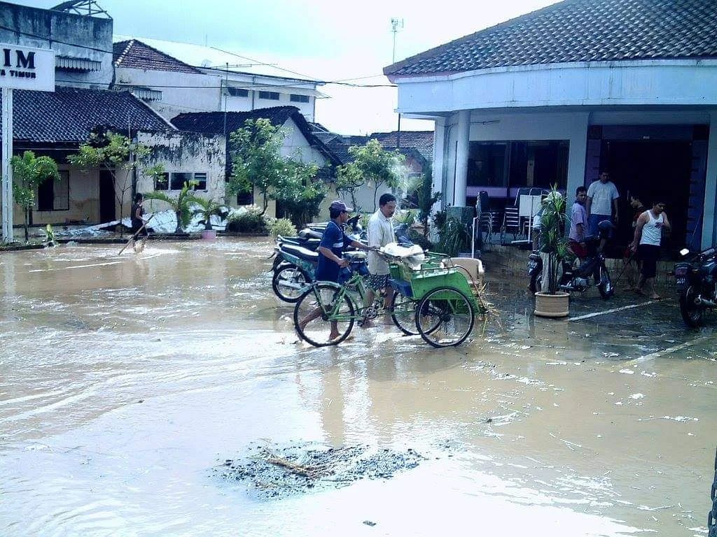 mengenang banjir trenggalek 2006 warga kaget pagi pagi aceh3