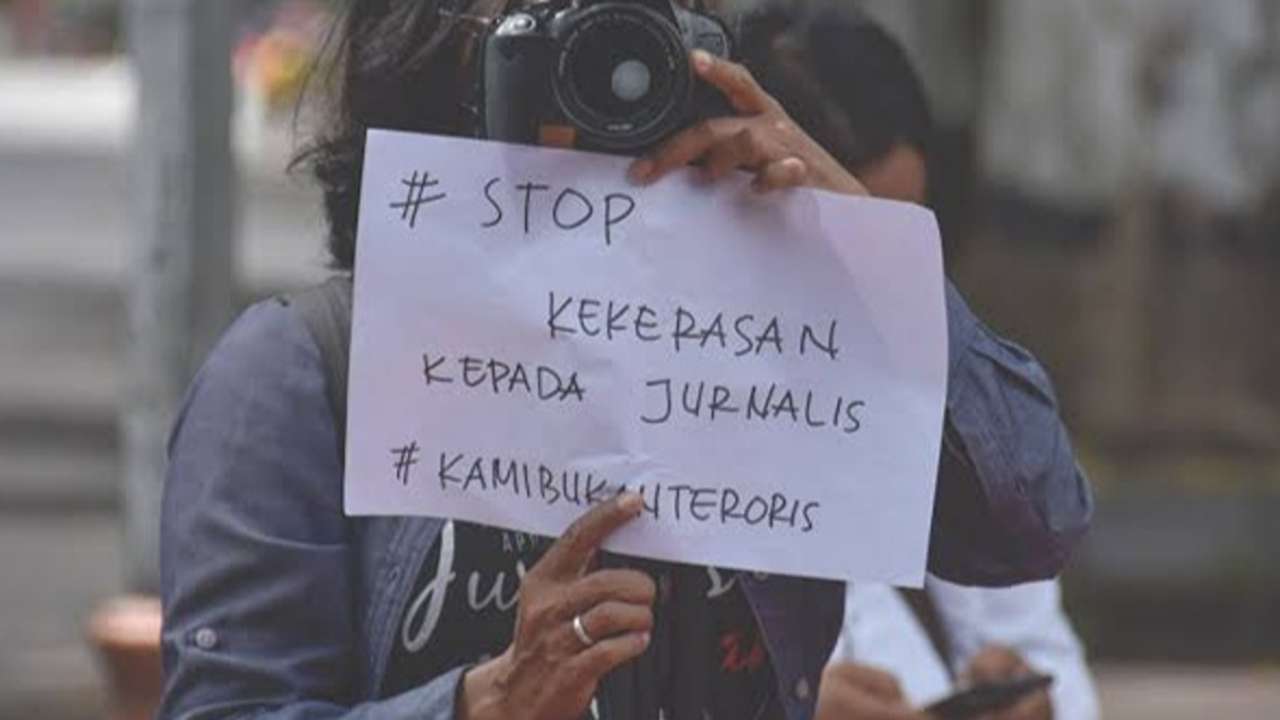 Poster aksi Hari Kebebasan Pers Sedunia/Foto: AJI Indonesia