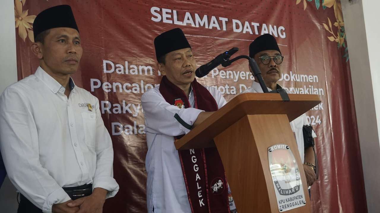 Kholiq, Ketua DPC PKB Trenggalek, mengajukan caleg/Foto: Raden Zamz (Kabar Trenggalek)