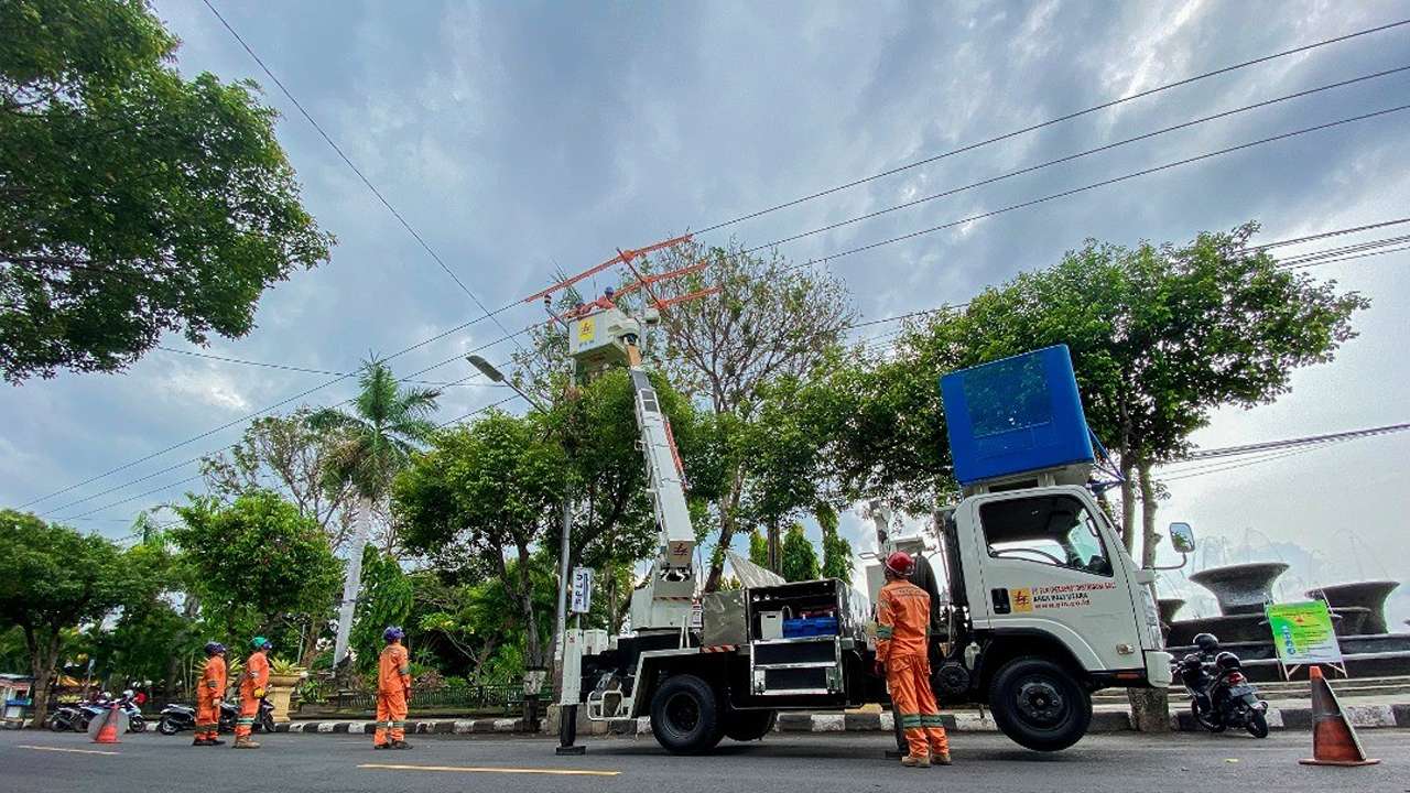 Ilustrasi. Jadwal pemadaman listrik hari ini Jombang/Foto: PDKB