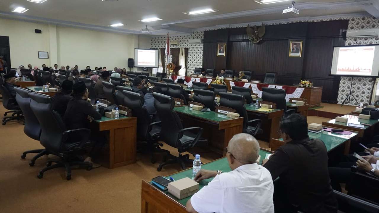 Rapat Paripurna DPRD Trenggalek 2023/Foto: Raden Zamz (Kabar Trenggalek)