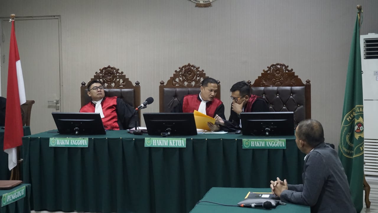 Sidang Dasiran Ditunda Lagi, Berkas Kuasa PKS Trenggalek Masih Lisan