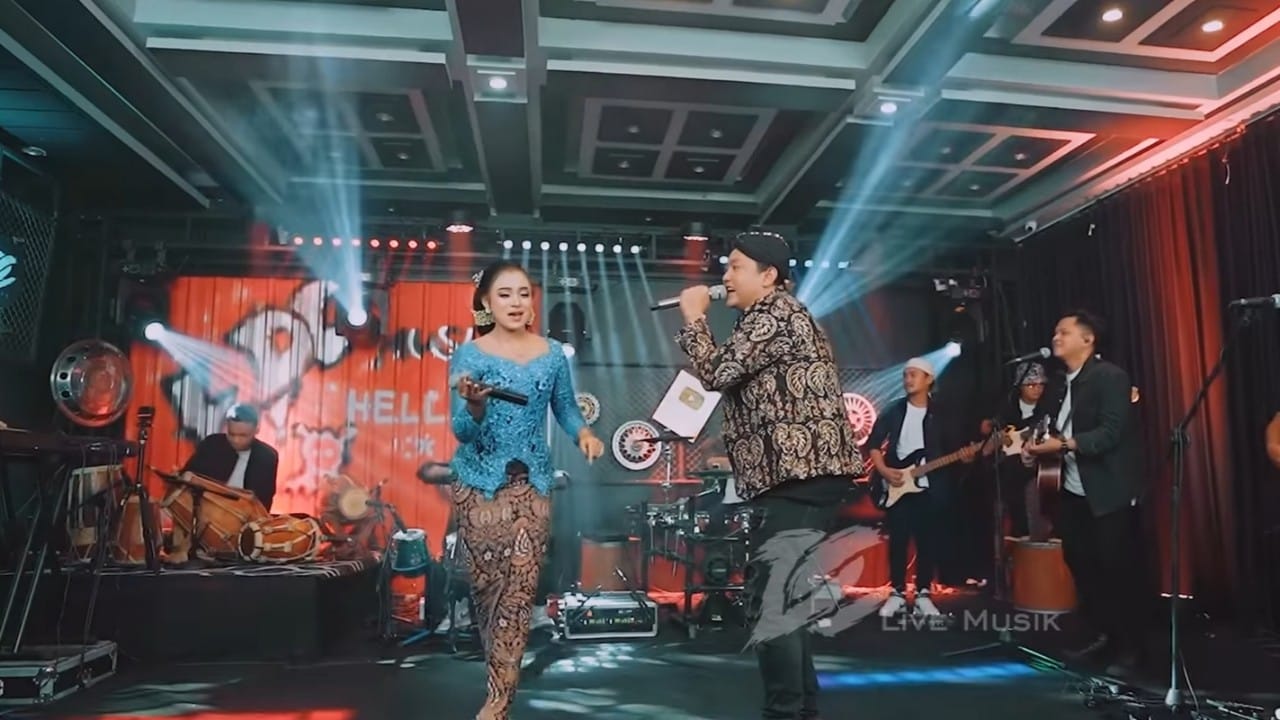 Arti dan Chord Lagu ‘Gelombang Asmoro’ Denny Caknan Feat Niken Salindry