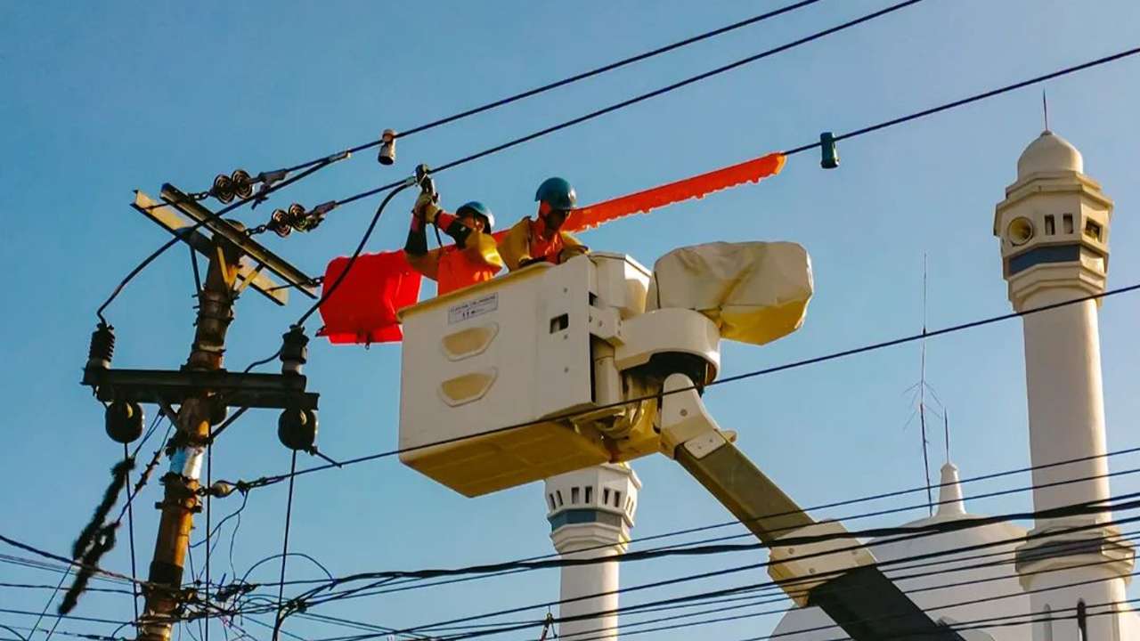 Ilustrasi. Jadwal pemadaman listrik Jombang hari ini/Foto: PDKB