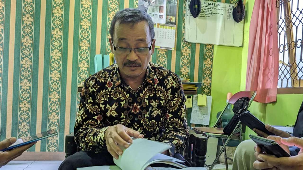Assaat Handoyo, Kepala KUA Karangan/Foto: Raden Zamz (Kabar Trenggalek)