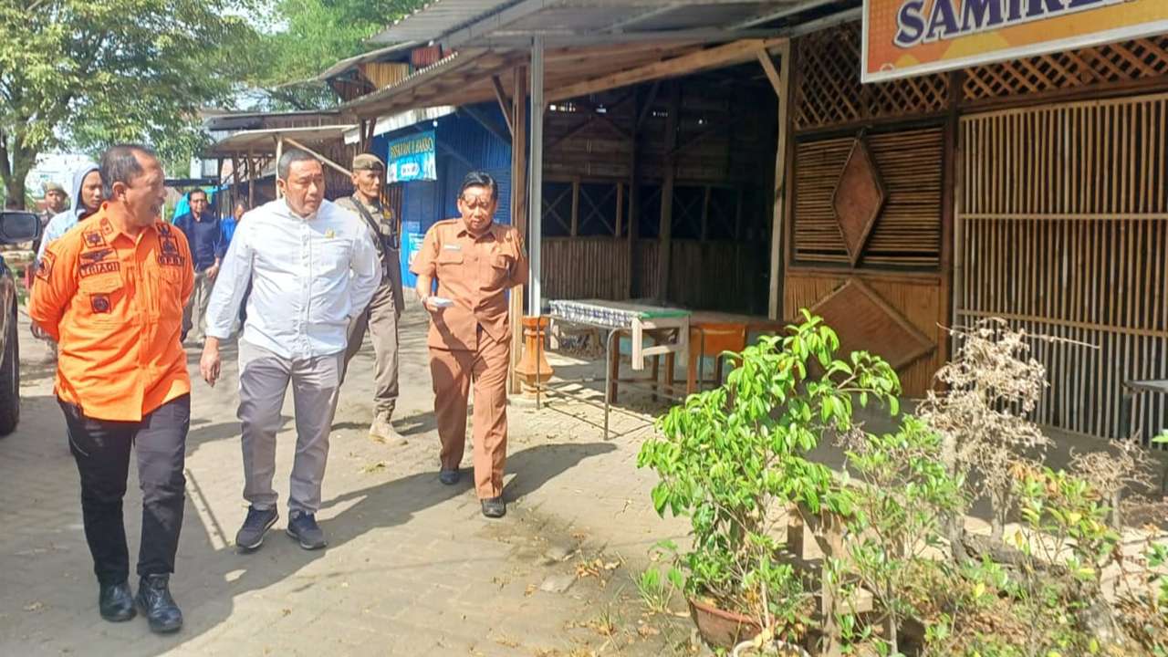 Komisi II DPRD Trenggalek turun ke Lapangan Sumbergedong/Foto: Raden Zamz (Kabar Trenggalek)