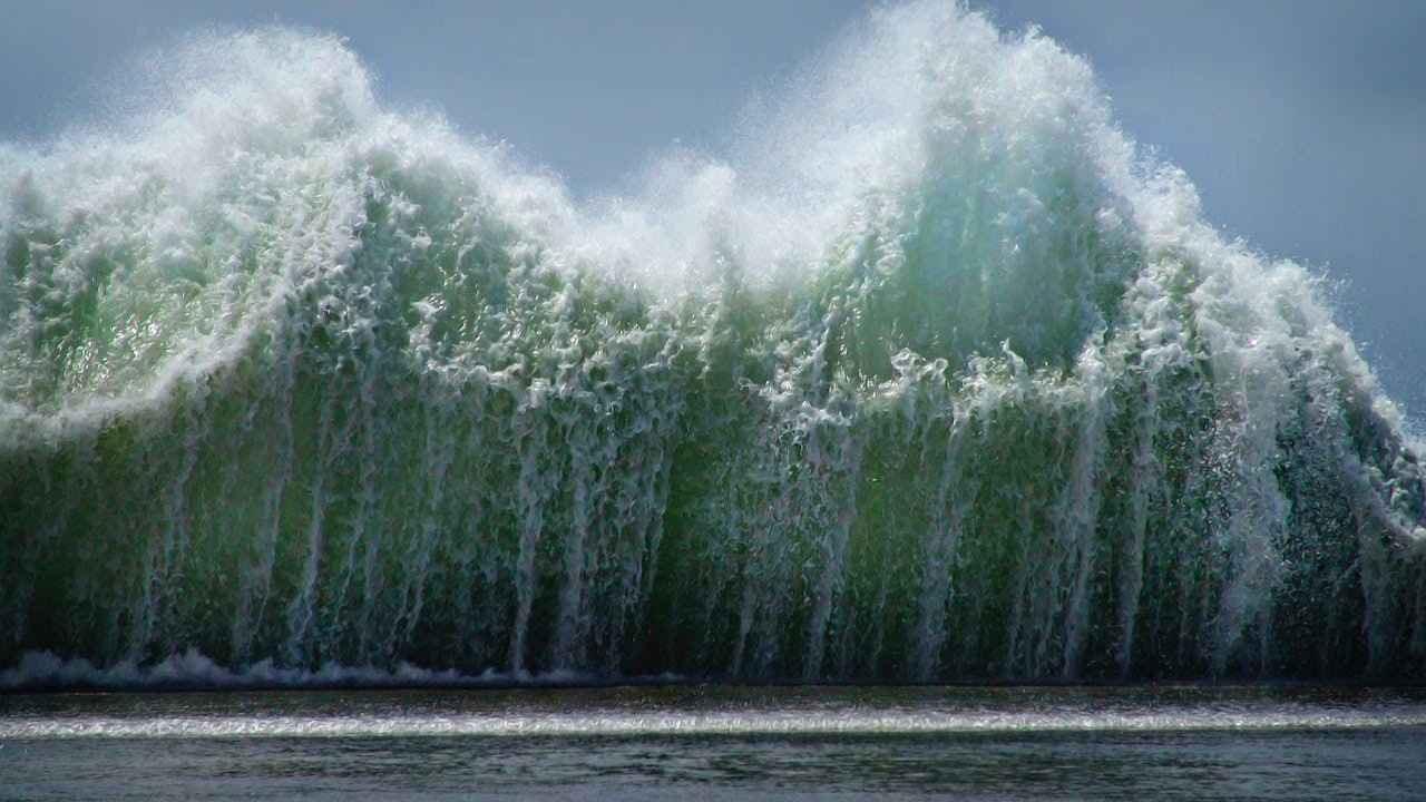 bmkg-perkuat-sistem-peringatan-dini-tsunami-cuaca-ekstrem-