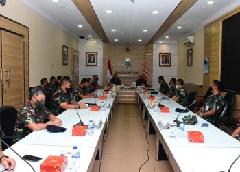 Itjenal saat audit kinerja Pushidrosal, Senin (28/3).