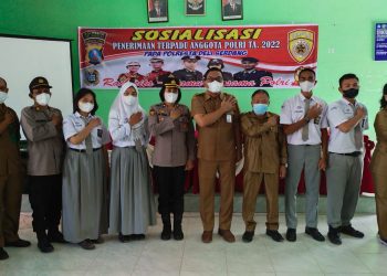 Polresta Deliserdang saat sosialisasi penerimaan anggota Polri 2022 di SMA 2 Lubuk Pakam, Senin (28/3).
