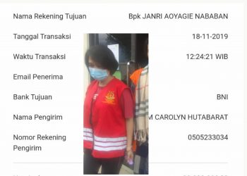 dr. Lily Charoline Hutabarat saat dilimpahkan ke Kejaksaan Aceh Tenggara dan bukti transfer dana/ uang dugaan penipuan yang ditujukan kepada dr. Janri Aoyagie Nababan dari dr. Lily Charoline Hutabarat, Senin (21/3).