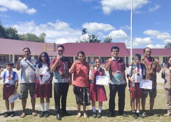 Personil Sat Samapta Polres Deliserdang saat kegiatan patroli asmara subuh, Minggu (3/4).