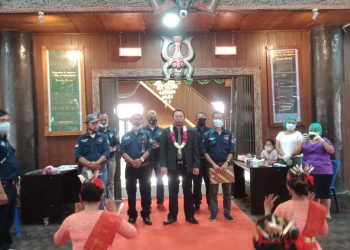 Ketum SPRI, Heintje Mandagie saat menghadiri pelantikan SPRI Taput, Sabtu (23/4).