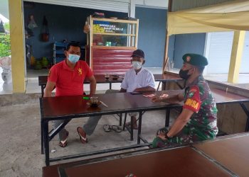 Serda Muazzin, anggota Koramil 02/ Bambel jajaran Kodim 0108/ Agara saat komsos dengan warga binaan, Senin (9/5).