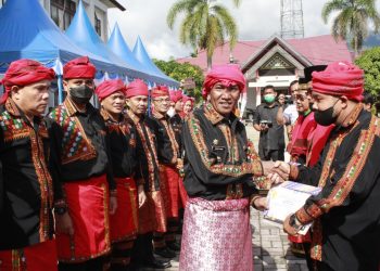 Dandim 0108/ Agara saat menghadiri upacara Hardiknas, Senin (23/5).