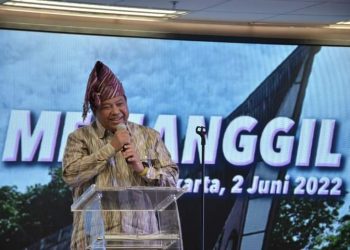 Bupati Eddy Berutu saat launching Semesta Dairi Memanggil di Jakarta, Kamis (2/6).