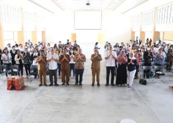 BBPSDMP Kementerian Kominfo bersama Pemkab Toba saat gelar DEA bagi pelaku UMKM, Senin (13/6).