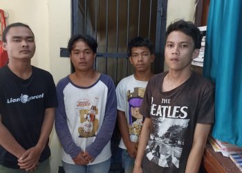 Tersangka saat diamankan di Polres Taput, Jumat (17/6).