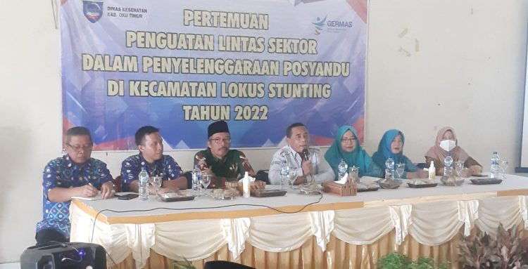Pemkab OKU Timur saat giat pertemuan penguatan lintas sektoral dalam pencegahan dan penanganan stunting menuju OKU Timur zero stunting, Kamis (23/6).