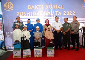 Danpushidrosal saat bakti sosial, Rabu (29/6).