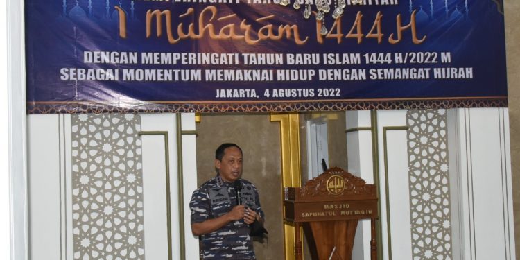 Danpushidrosal, Laksamana Madya TNI Nurhidayat saat memberikan kata sambutan acara peringati hari tahun baru Islam, Kamis (4/8).