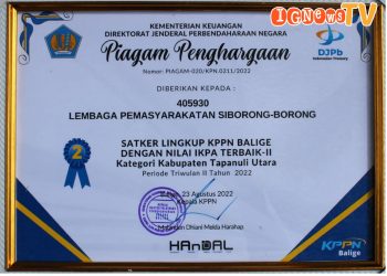 Piagam penghargaan yamg diterima Lapas Kelas IIB Siborongborong, Selasa (23/8).