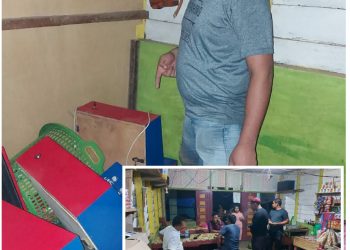 Satreskrim Polres Dairi saat amankan 4 mesin jackpot diwarung milik Perhatian Ginting, Rabu malam (24/8).