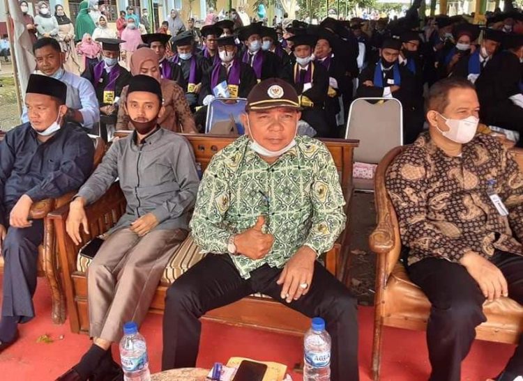 Nawi Sekedang SE, Ketua Asosiasi Pemerintah Desa Seluruh Indonesia Cabang Aceh Tenggara dan juga Ormas Ketua Pembela Tanah Air, Jumat (2/9)