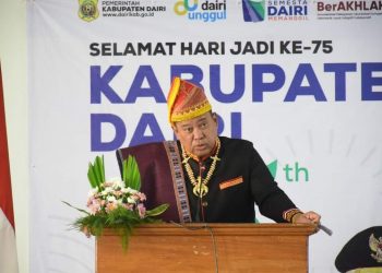 Bupati Dairi, Dr. Eddy Berutu saat paparkan program HUT Kabupaten Dairi ke- 75, Sabtu (1/10).