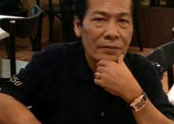 Mantan Wakil Bupati Tapanuli Utara, Frans A Sihombing saat diwawancara reporter Indigonews, Selasa (11/10).