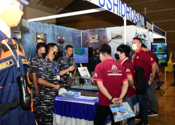 Pushidrosal saat berpartisipasi ramaikan pameran internasional inamarine, Rabu (19/10).