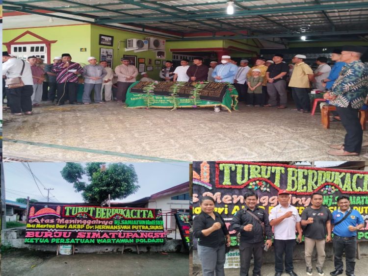 PWPSU saat berada dirumah duka ibu mertua dari Kasubbid Penmas Polda Sumut, Kamis (17/11).