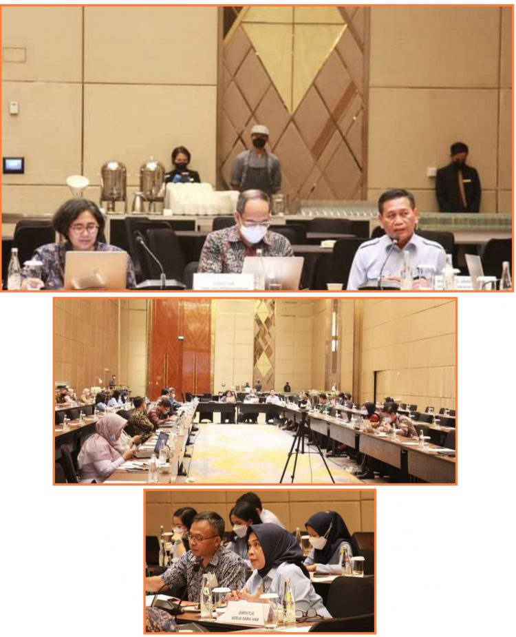 Kemenlu dan Ditjen HAM saat rapat bersama persiapan mengikuti dialok konstruktif UPR di Jenewa, Senin (31/11).