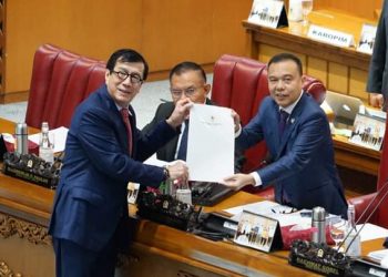 Menteri Hukum dan HAM, Yasonna H. Laoly saat pengesahan KUHPidana, Selasa (6/12).