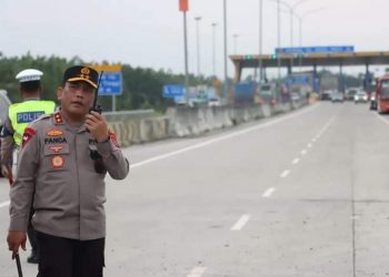 Kapolda Sumut, Irjen Panca saat tinjau jalan tol Tebing - Indrapura, Selasa (20/12).