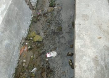 Kondisi proyek parit yang menyeramkan, Selasa (13/12).