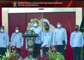 SekUpacara Sekjen KemenkumHAM pimpin upacara Peringatan Hari Bela Negara ke- 74, Senin (19/12).