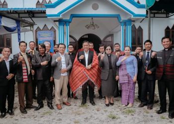 Bupati Dairi, Eddy Begitu saat hadiri acara syukuran tahun baru dan launching tahun pengembangan kreativitas pelayan dan pelayanan HKI Daerah IV Dakota Tahun 2023 di Gereja HKI Resort Sidikalang, Rabu (15/2).