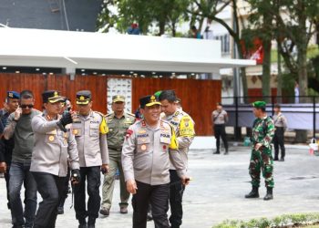 Kapolda Sumut, Irjen Panca saat tinjau kesiapan penyambutan F1- Powerboad di Balige, Minggu (19/2).